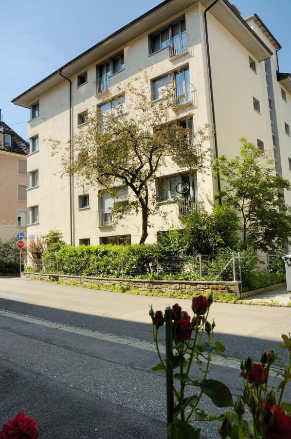City-studio On Floor - Crown 48 * Zurich