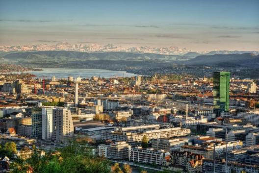 Helvetia 2 Zimmer Mit Parkplatz Apartment Zurich