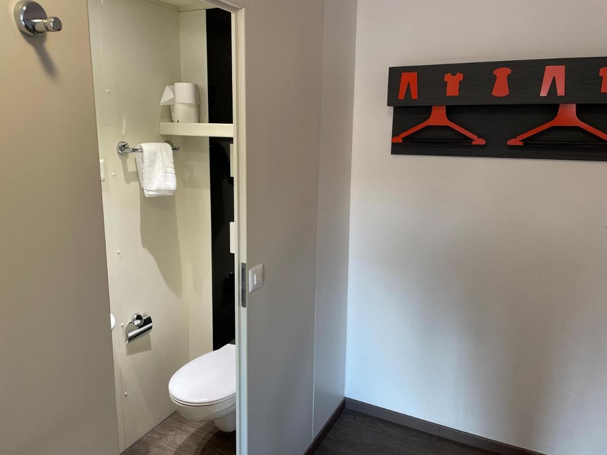 Easyhotel Limmatplatz Hotel 2*