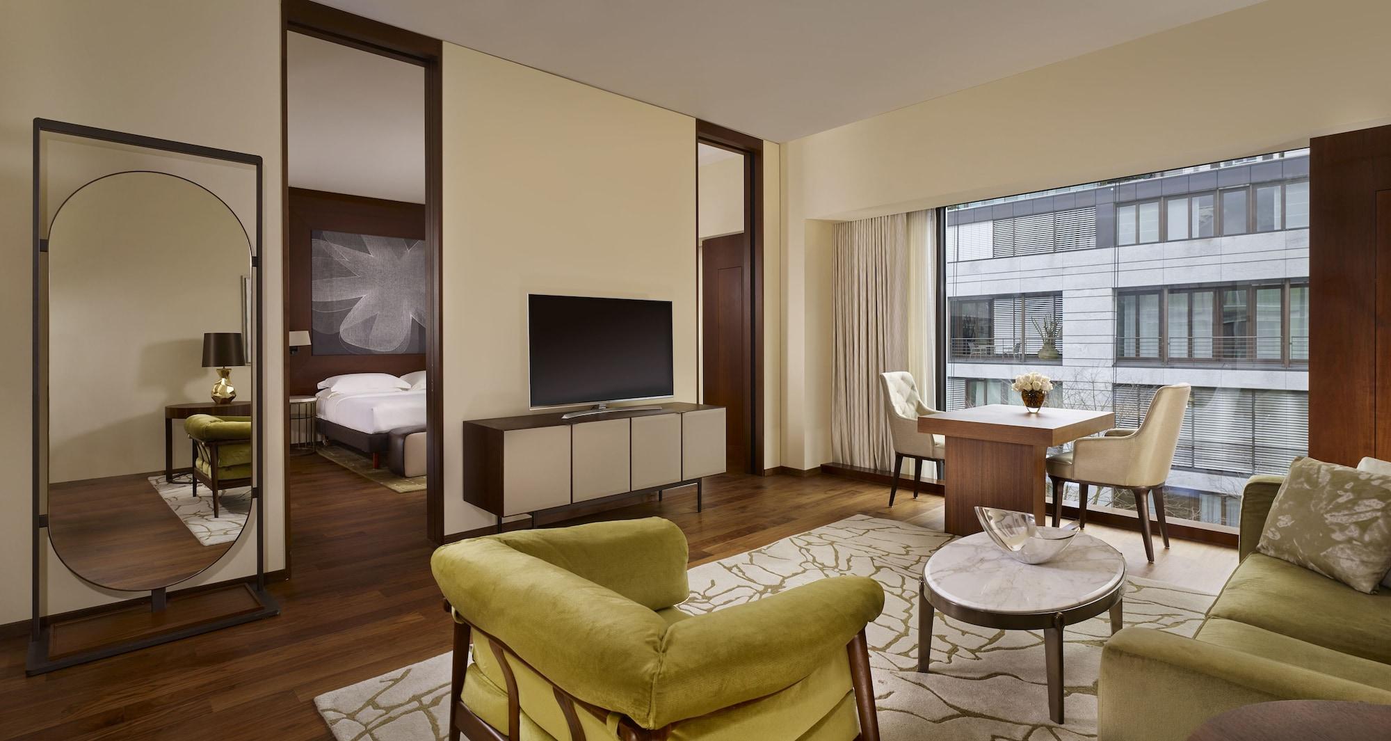 Park Hyatt – Center Luxury Hotel Zürich