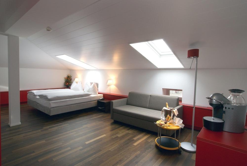 Hotel Spirgarten 3*