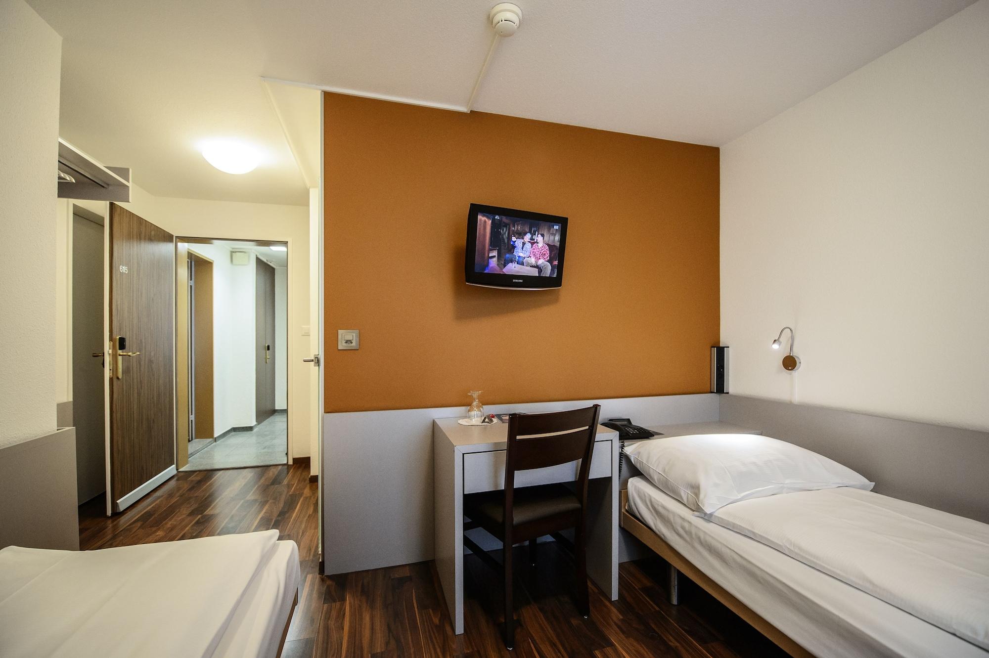 Alexander Old Town Guest house
