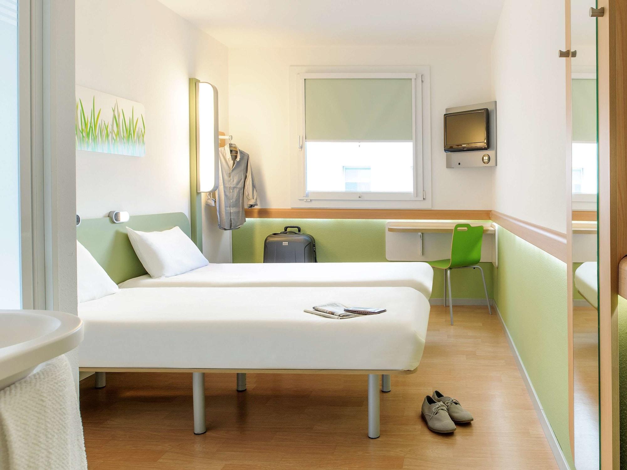 Ibis Budget West * Zurich
