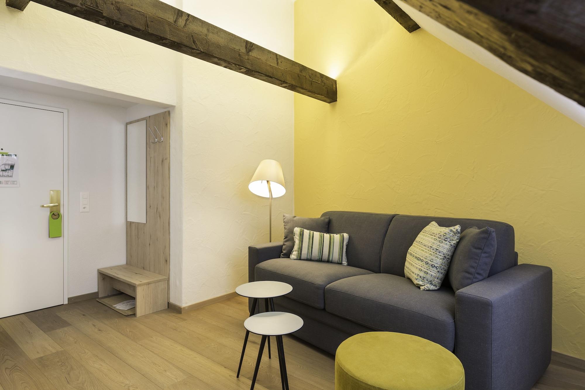 Platzhirsch - Downtown Boutique & Sushi Lounge 3* Zurich