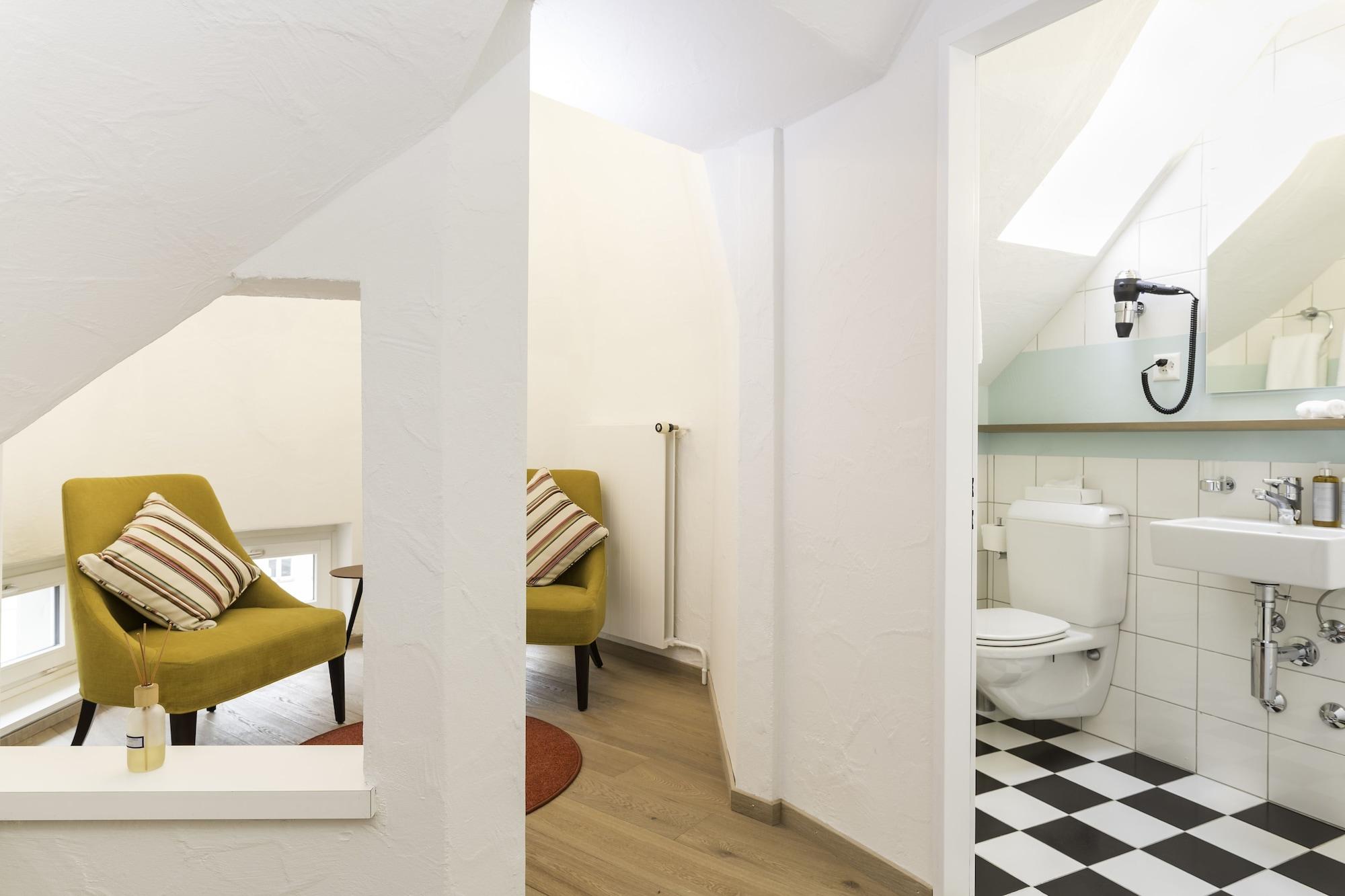 Platzhirsch - Downtown Boutique & Sushi Lounge 3*