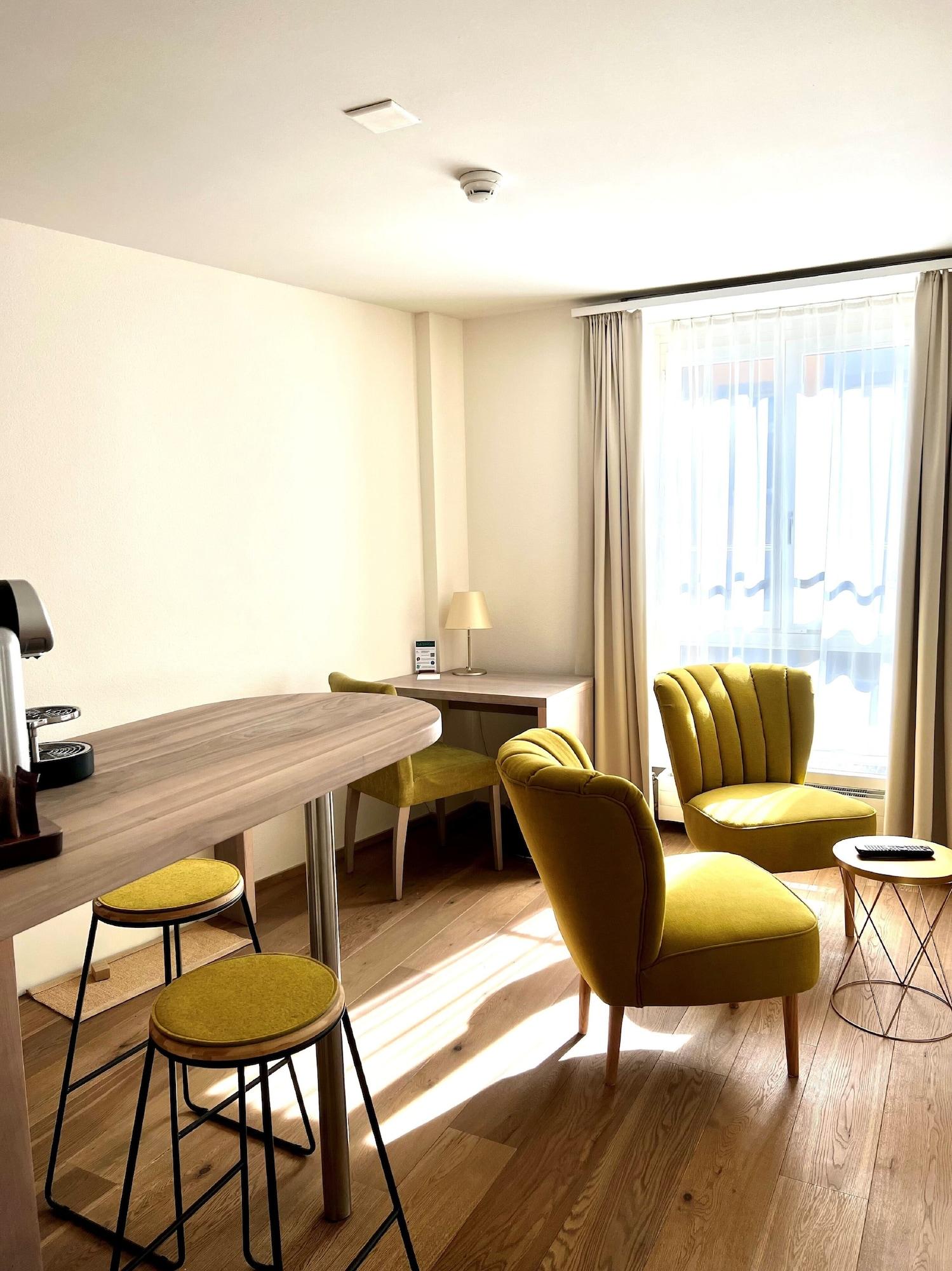 Platzhirsch - Downtown Boutique & Sushi Lounge 3*