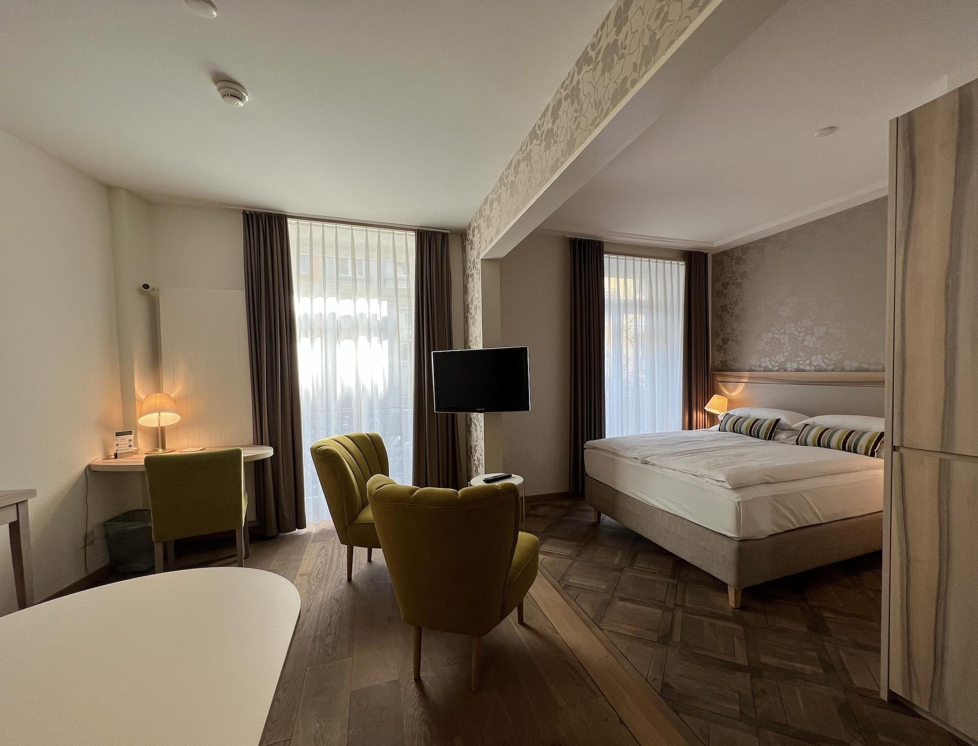Hotel Platzhirsch - Downtown Boutique & Sushi Lounge Zurich