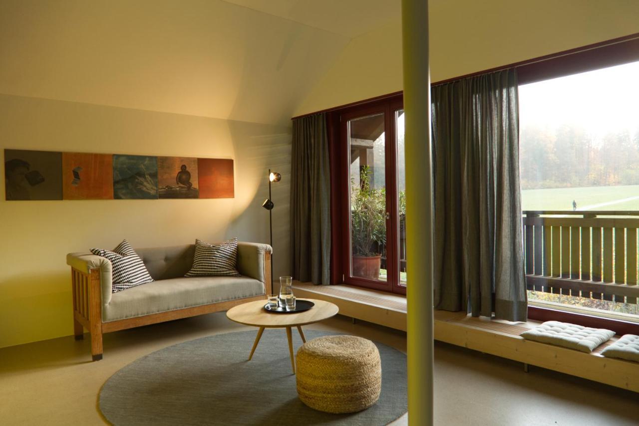 Hausteil In Einer Waldlichtung Im Stadtwald Apartment Zurich