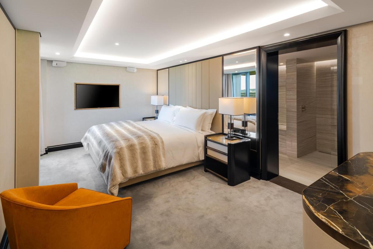 Five - Luxury 5*