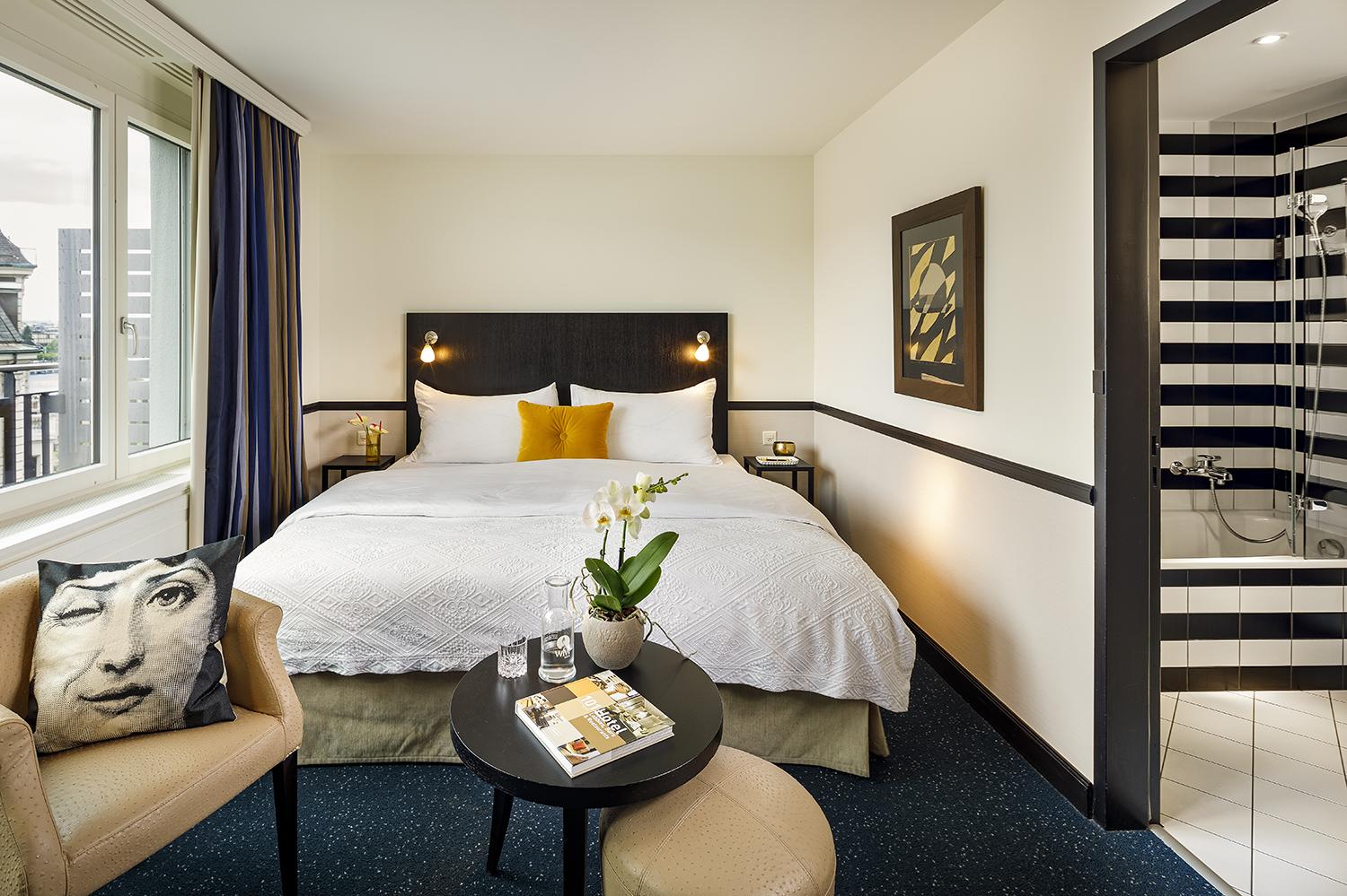 Opera Hotel 4*