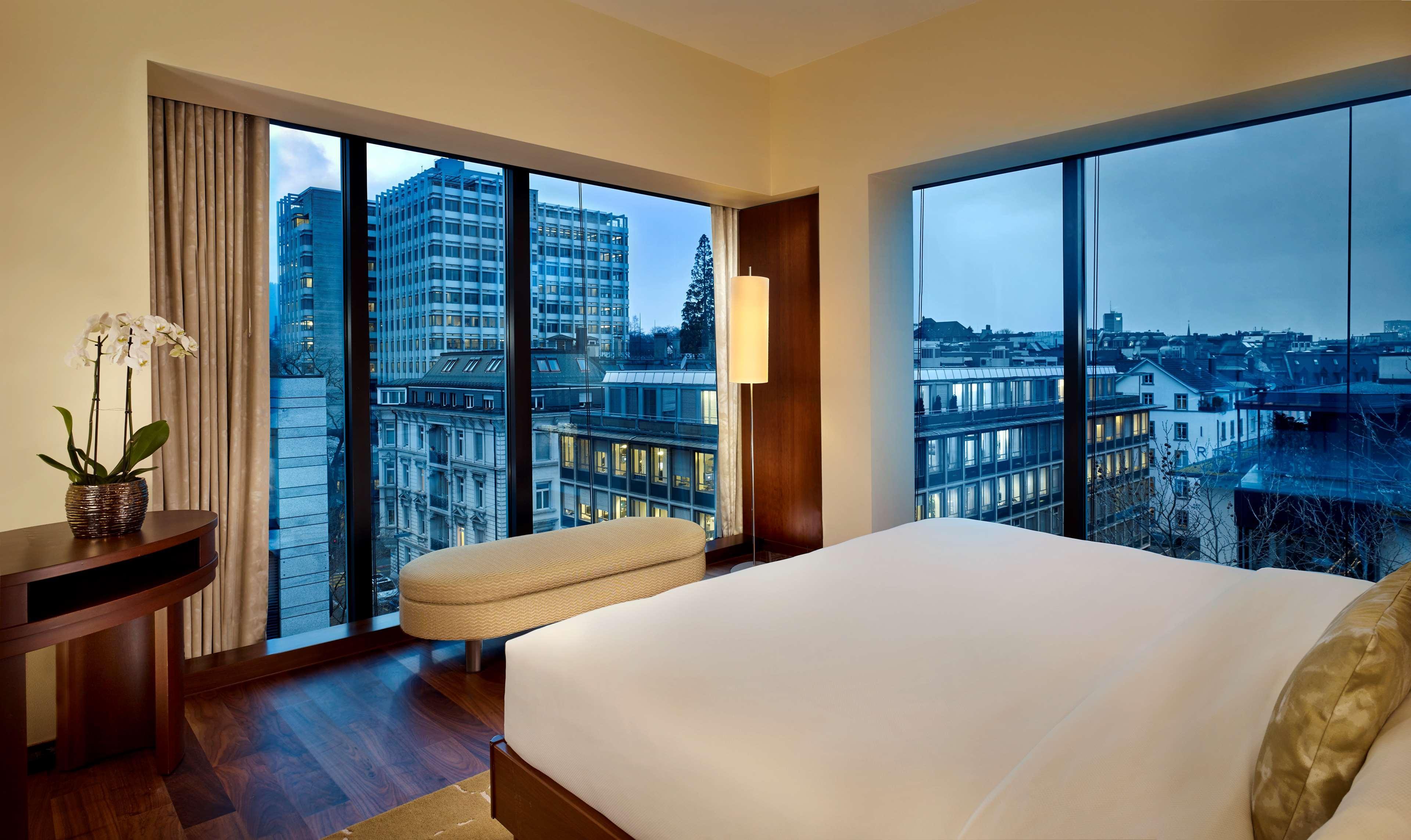 Hotel Park Hyatt – Center Luxury 5*