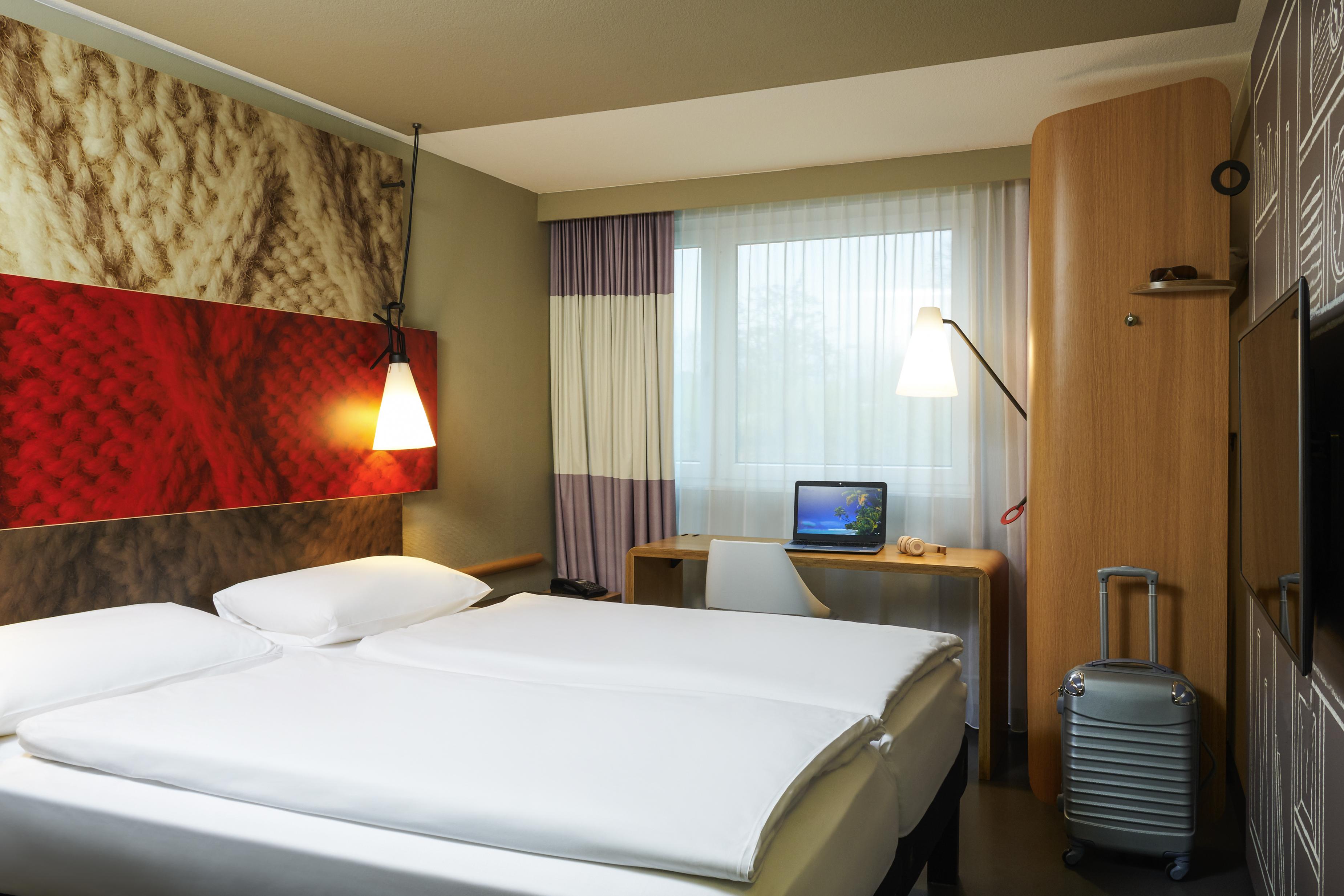 Ibis West Zürich