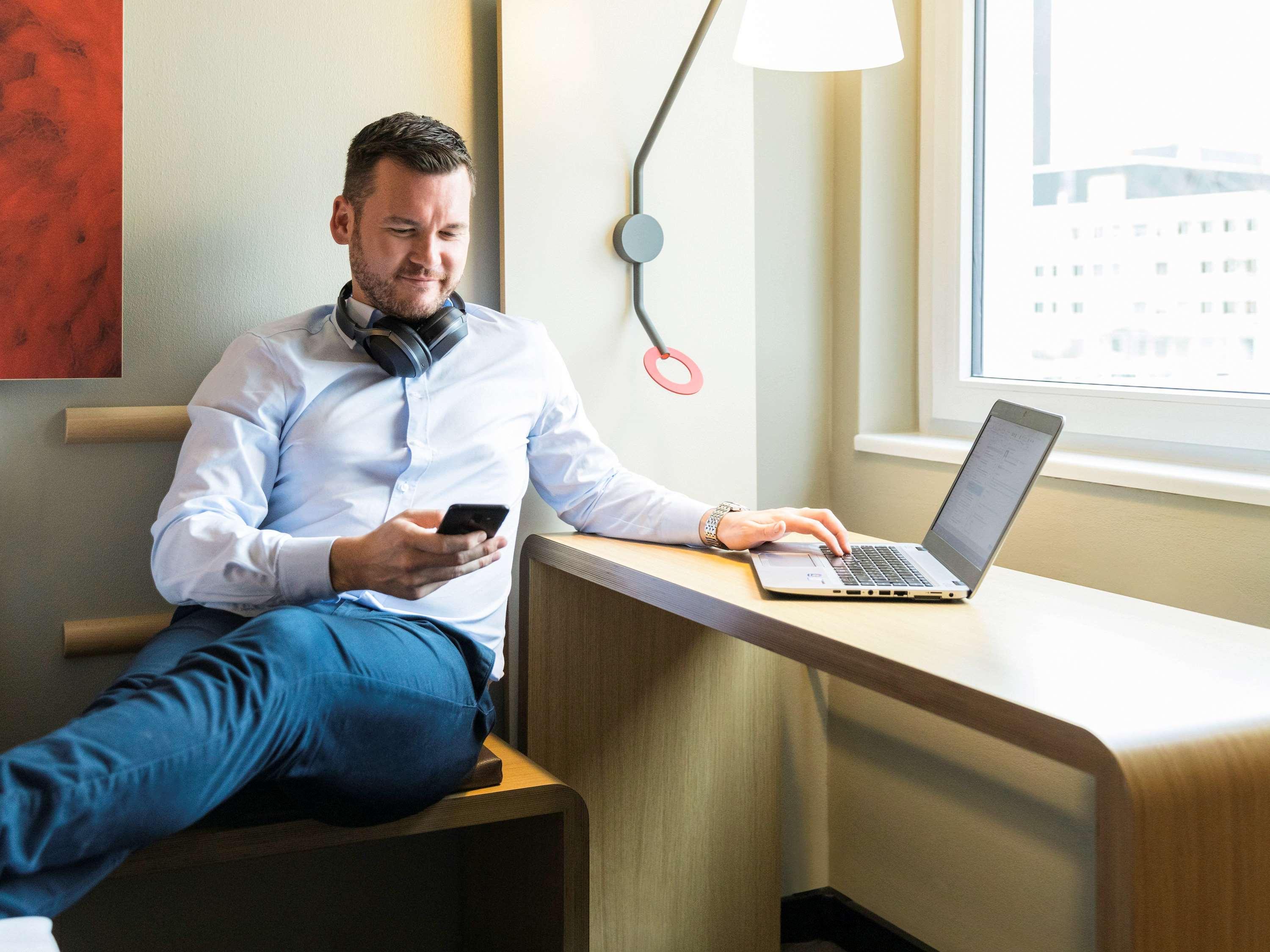 Ibis Messe Airport Hotel