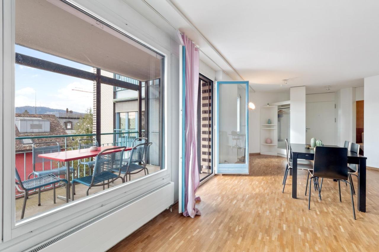 Spacious Hoting Apartamento Zurique