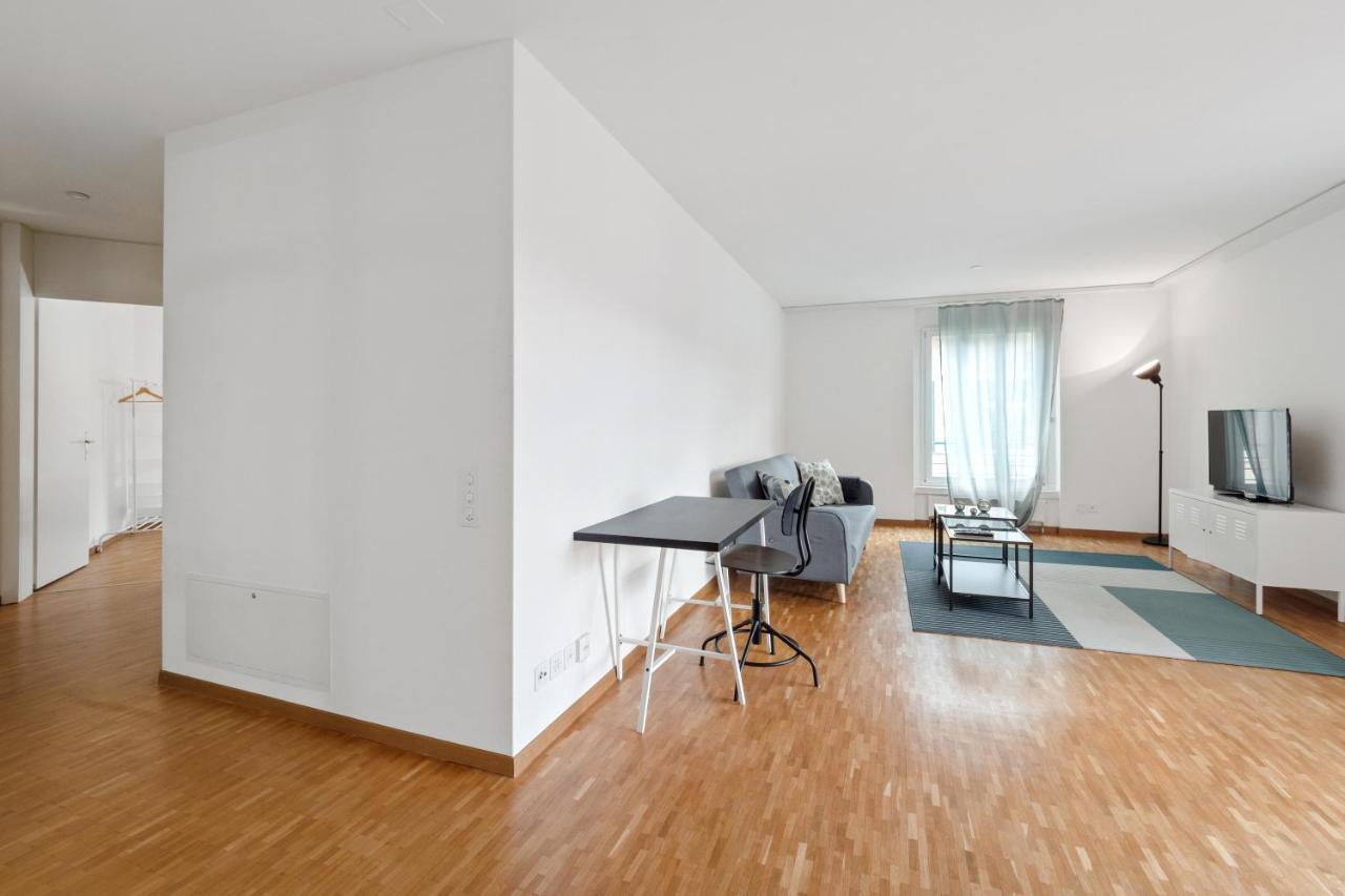 Spacious Hoting Zurique