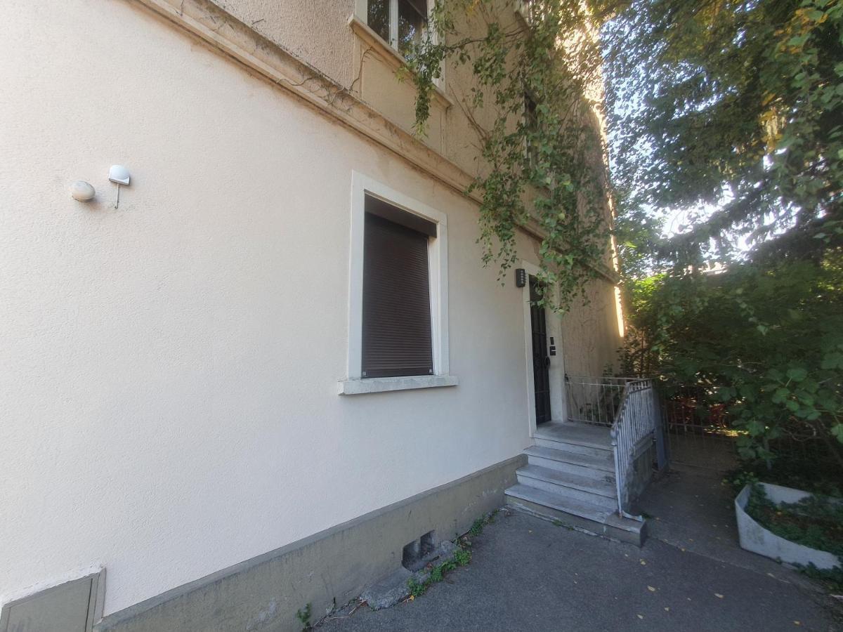 Sonnegg Guest Inh M Bisegger * Zurich