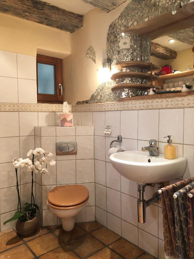 Im Sonnenbuhl Guest house Zurich