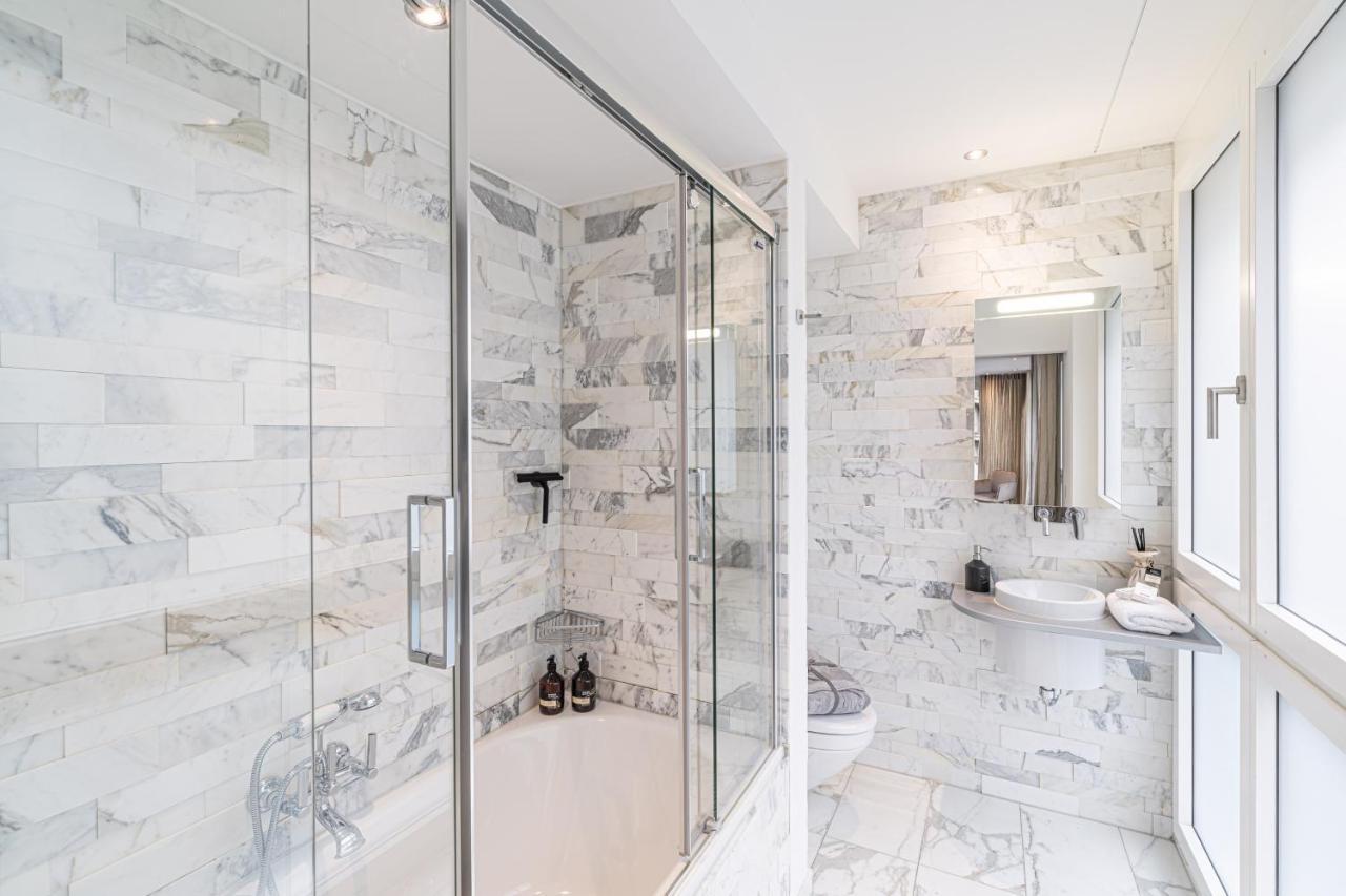 Luxury Apartment