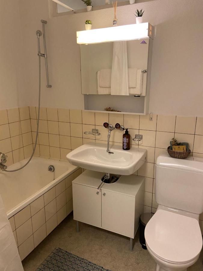 Comfort 1 And 2bdr Close To Airport Apartment