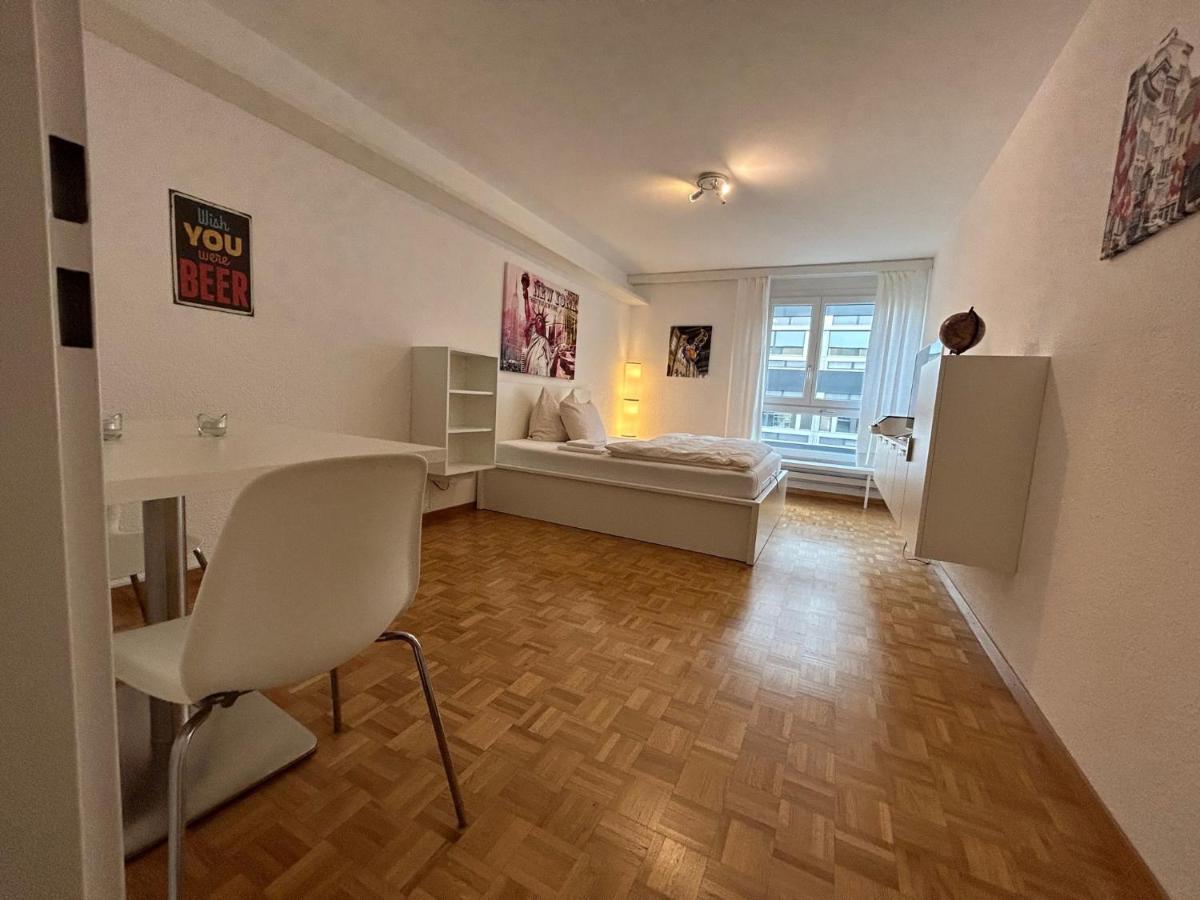 Elisa 6 Apartment