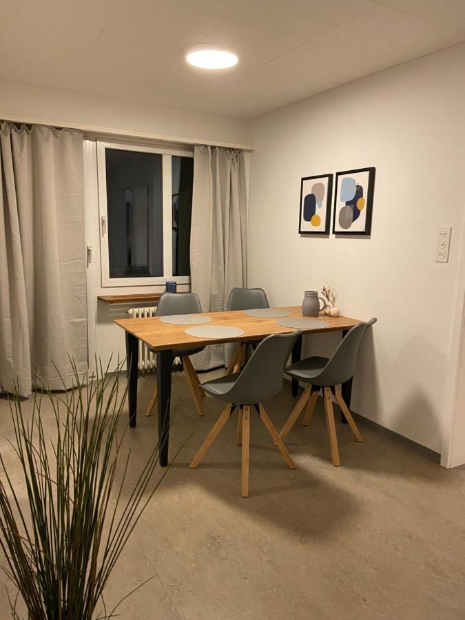 Comfort 1 And 2bdr Close To Airport Apartment *