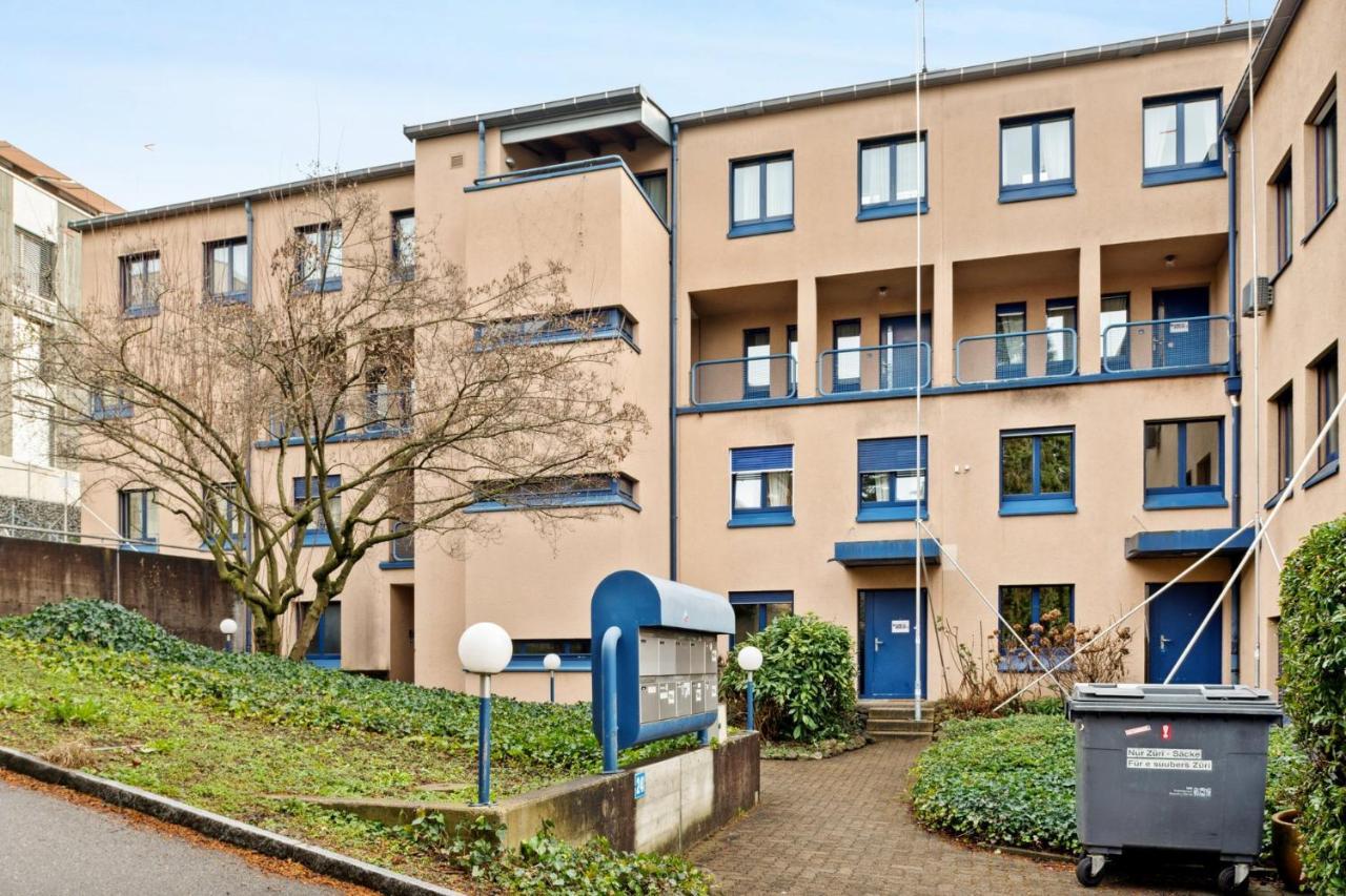 Cozy Close To The Center Of Forch Apartment *