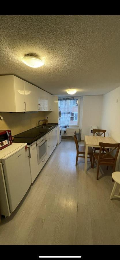 Lindas With Shared Bathrooms And Apartments- Self Check-in Zurich