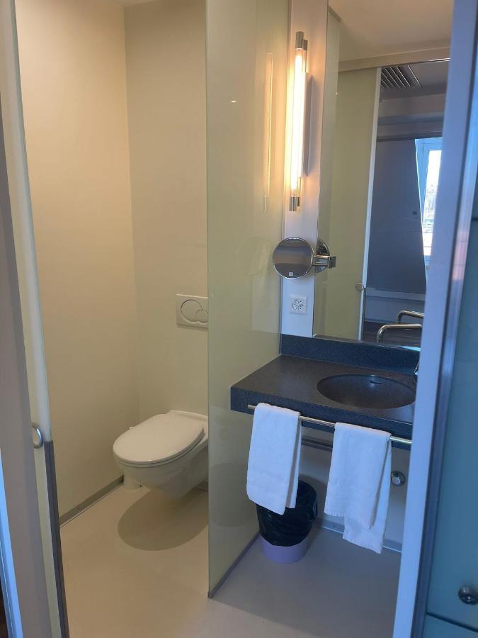 Swiss Star Irchel - Self Check-in