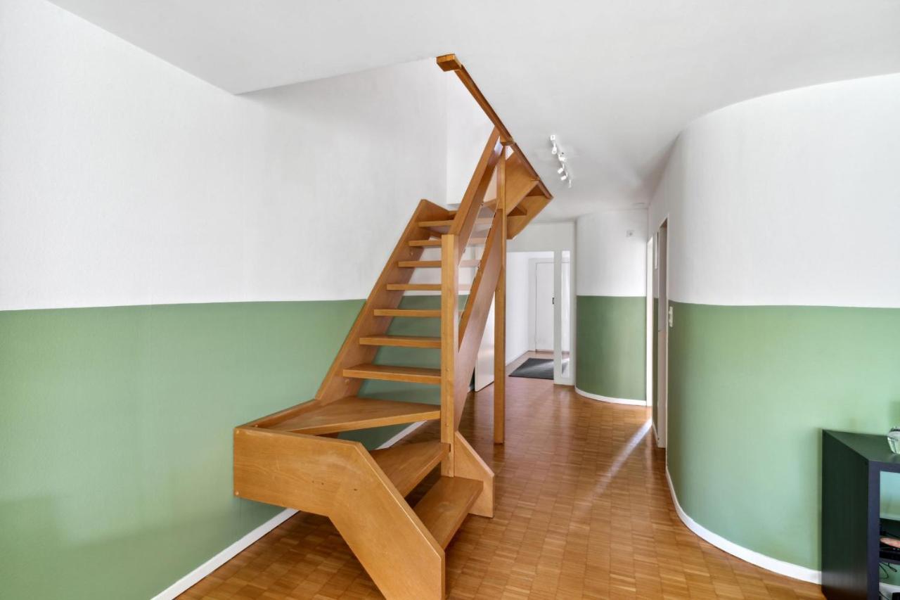 Cozy Close To The Center Of Forch Zurich