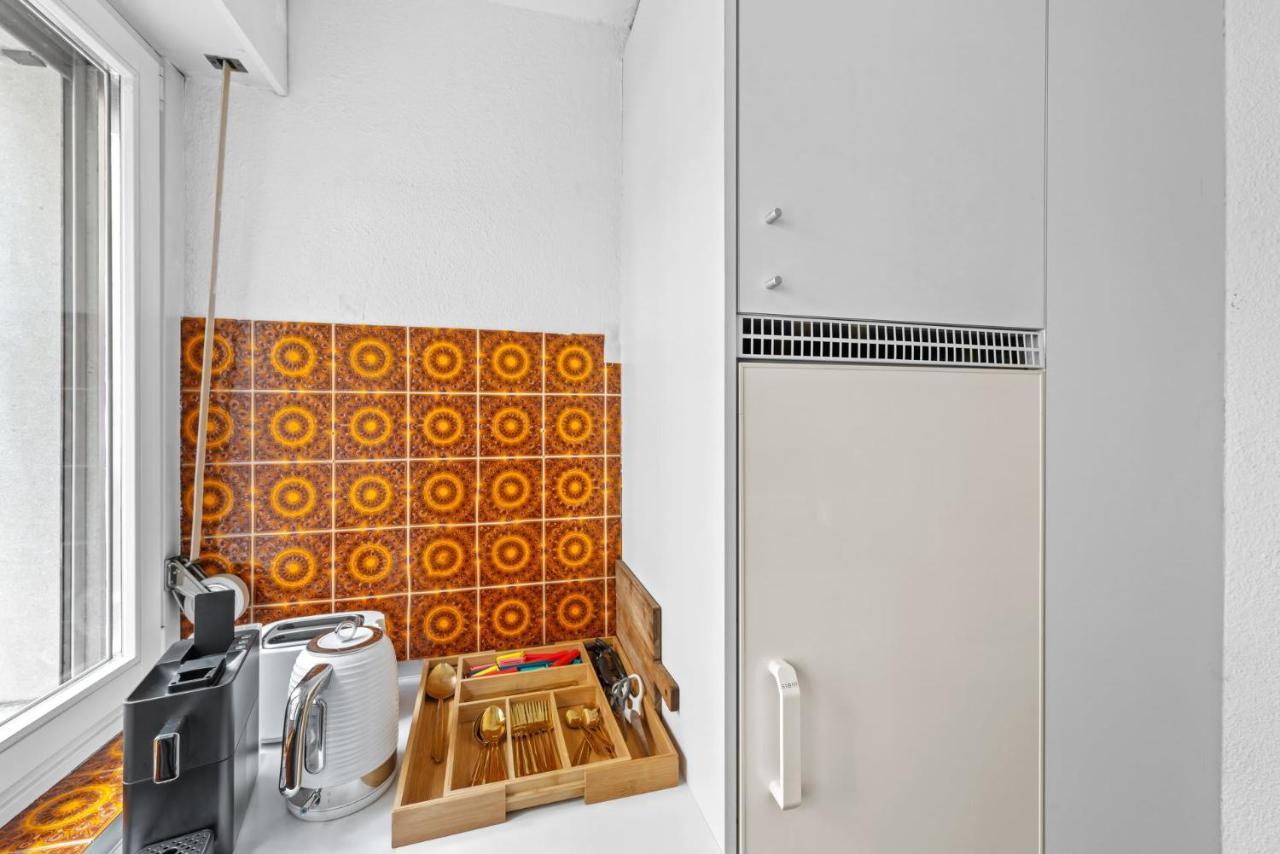 Apartment Muenstergasse Old Town Zurich