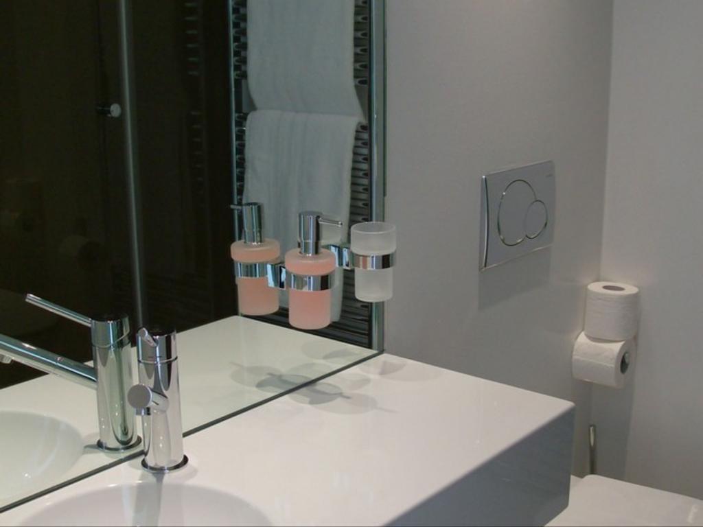 Visionapartments Binzmuehlestrasse 50 - Contactless Check-in * Zurich