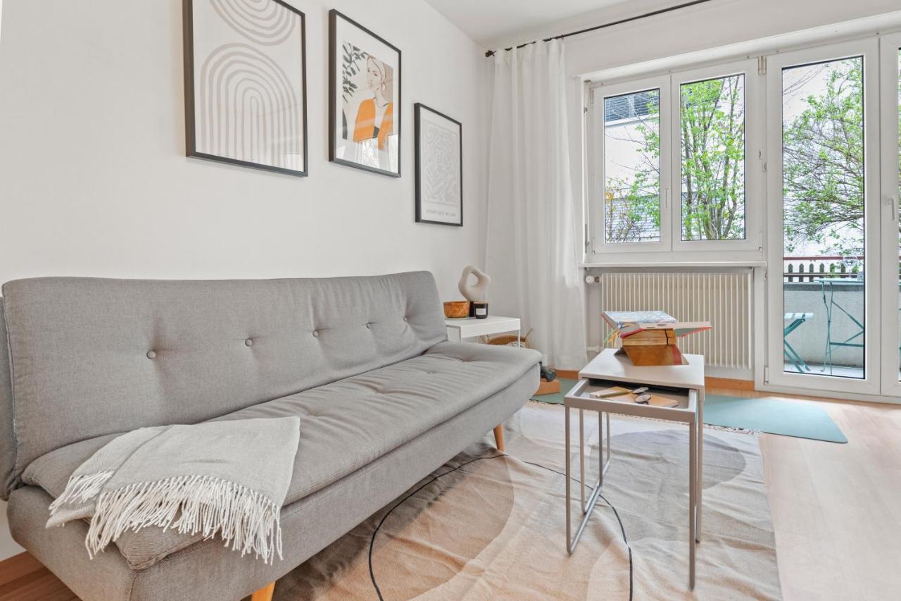 Close To & Balcony 1 Bdr Wollishofen Self Check In * Zurich