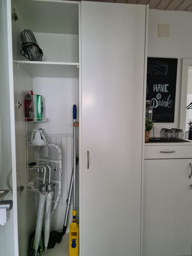 2 Bedroom - Kingsize Bett - Garten - Parken - Kueche Apartment