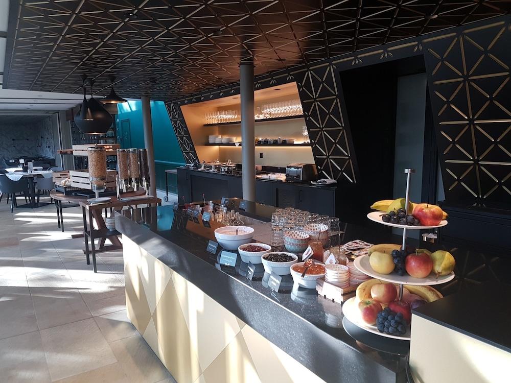 Hotel Engimatt & Garden 4*