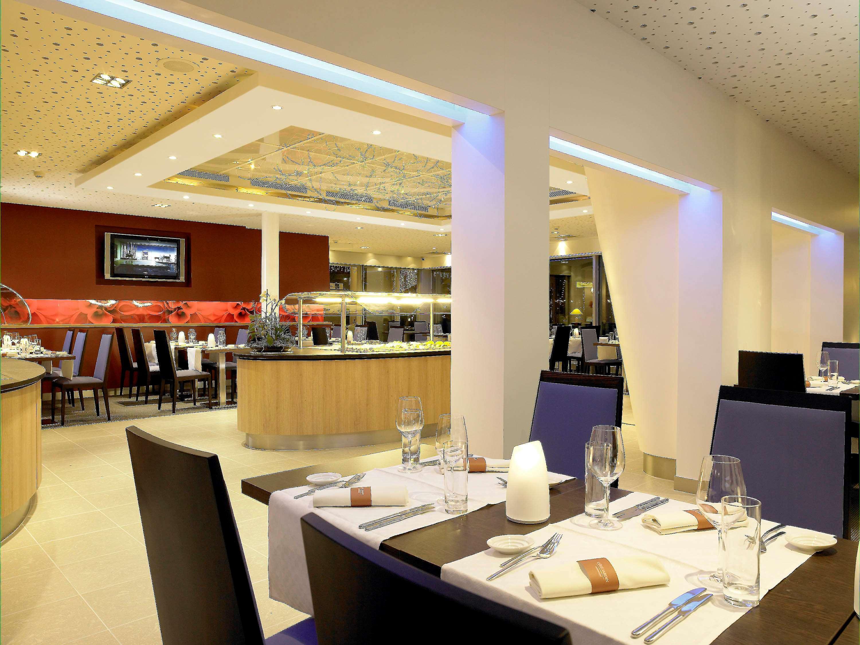 Hotel Novotel West 4*