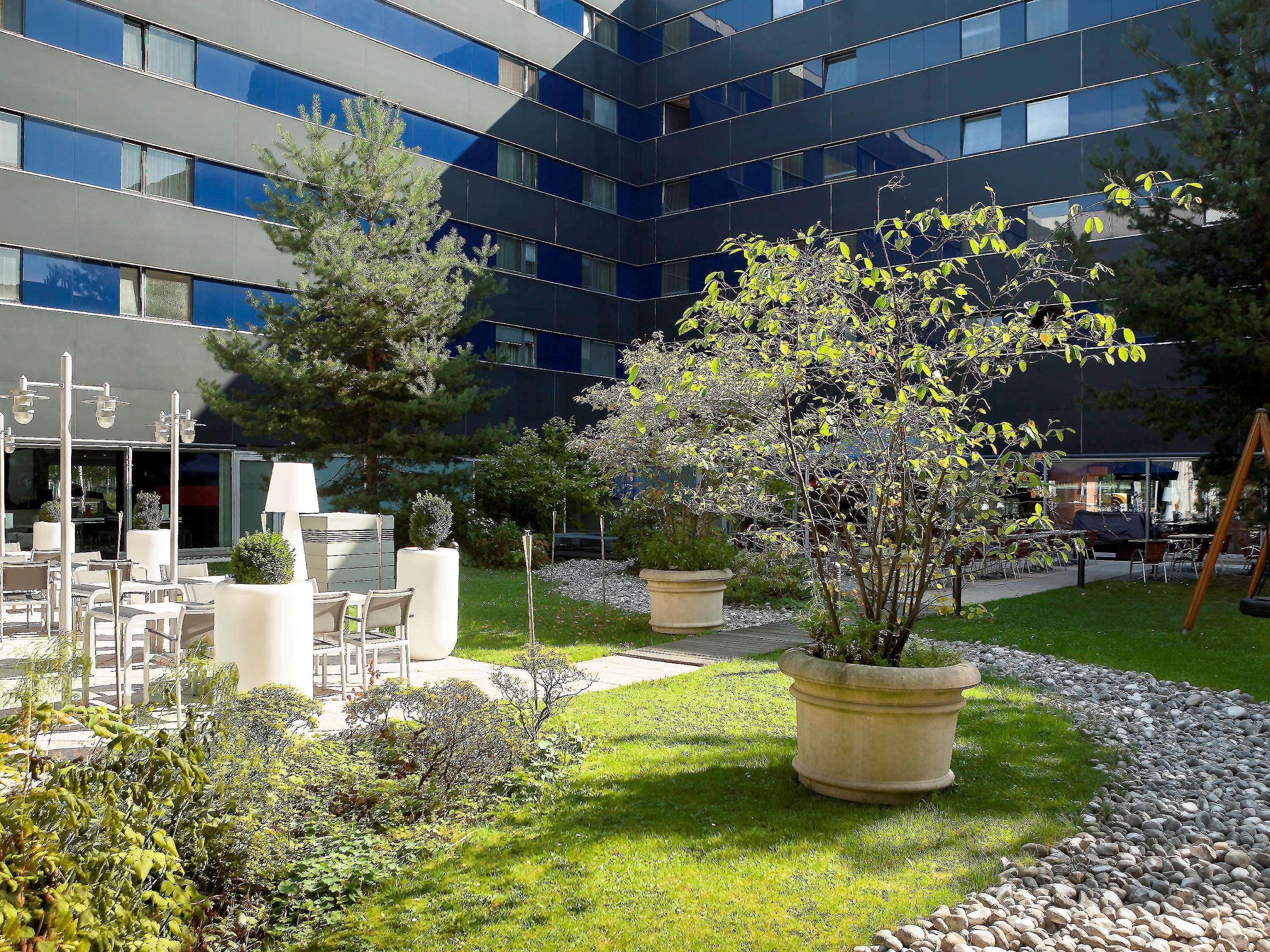 Hotel Novotel West