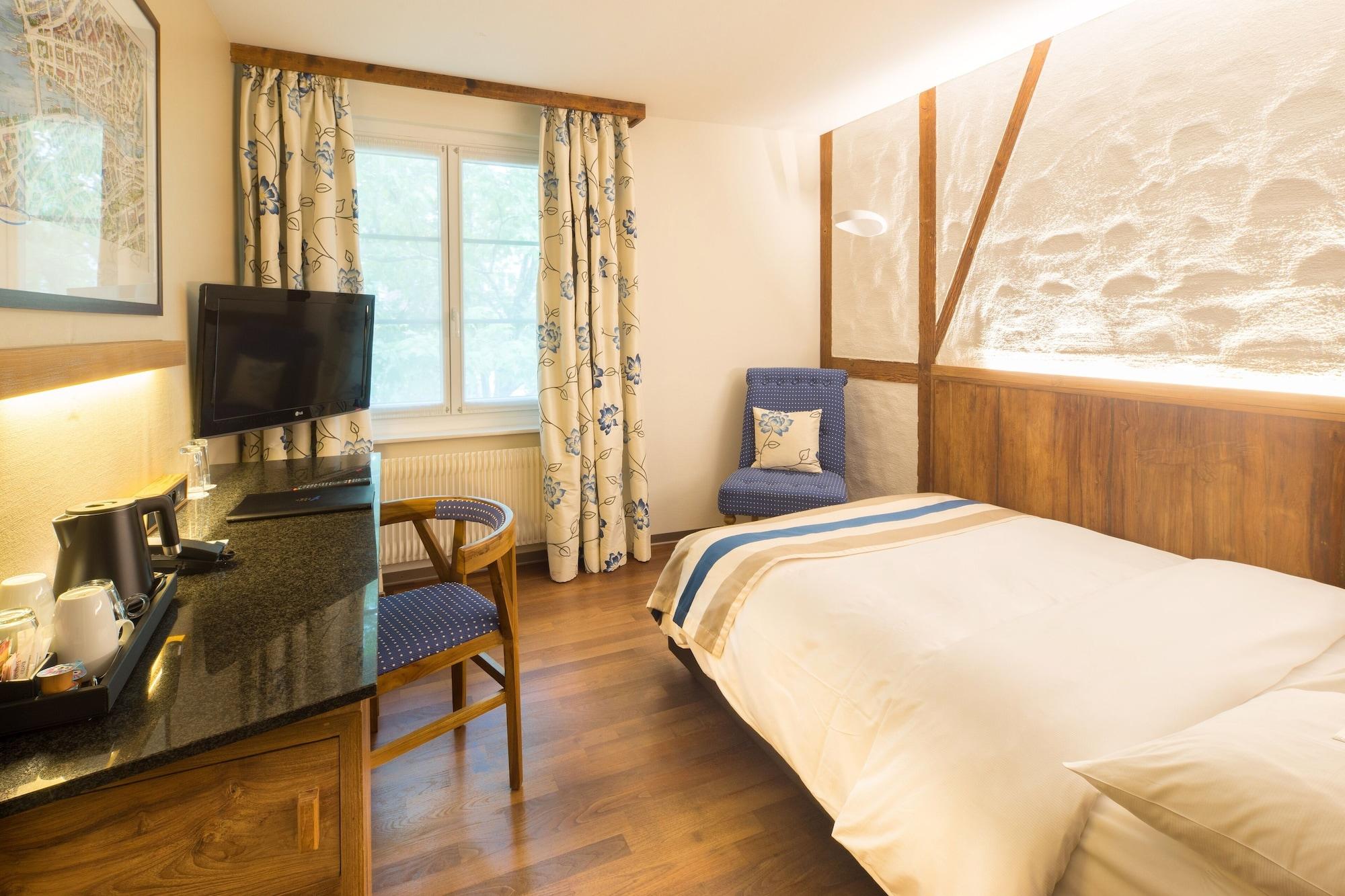 Hotel Adler