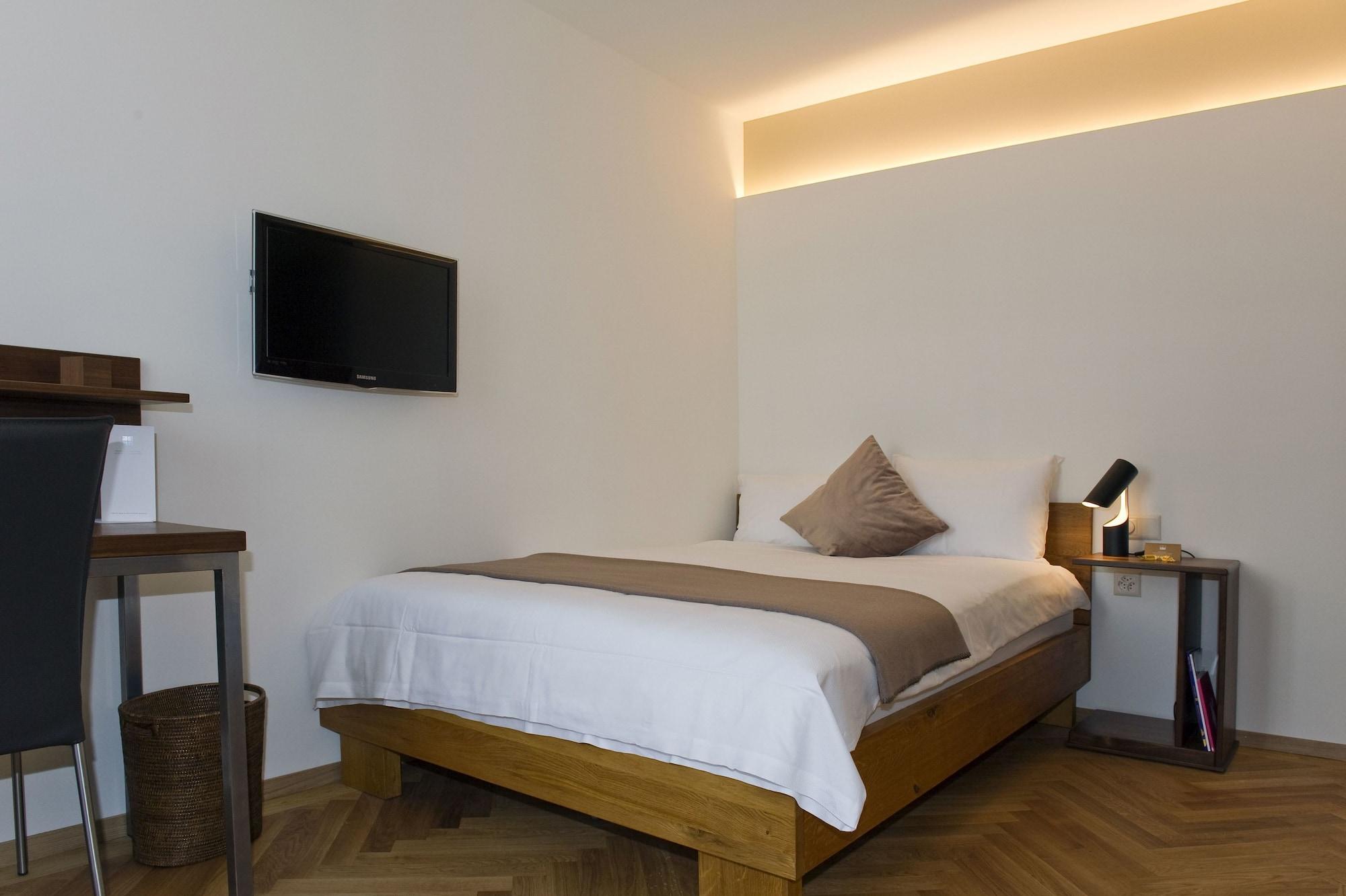 Hotel Boutique Ni-mo 3*
