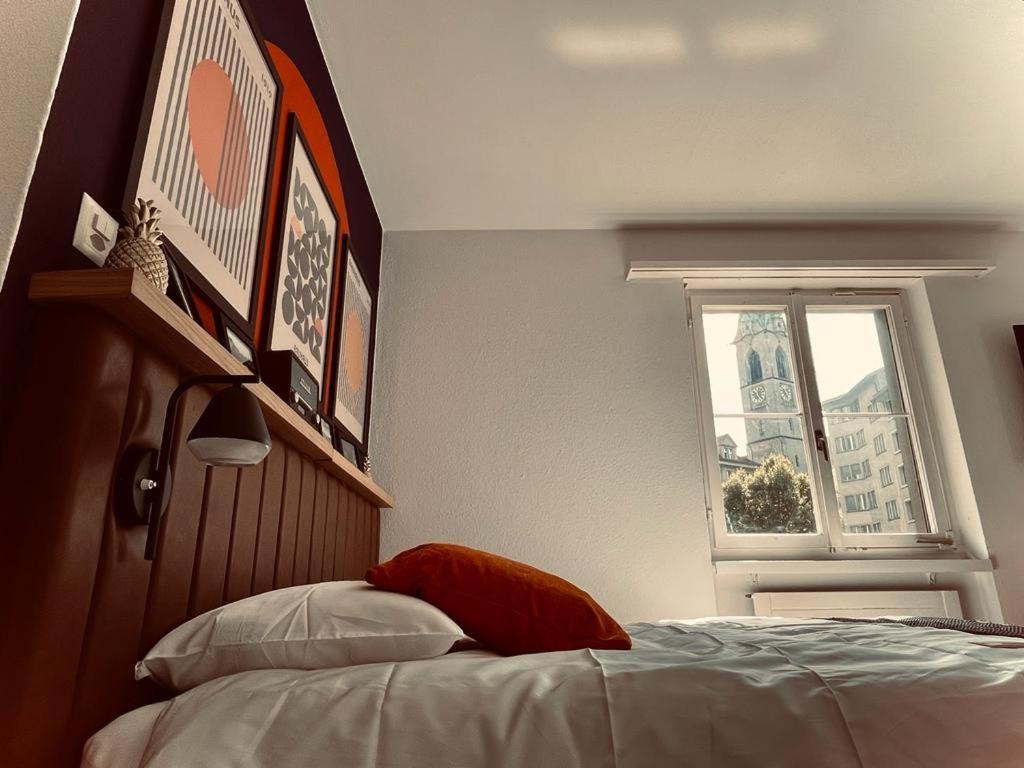 Cozy Unit 12 In Center Of Apartment Zurich