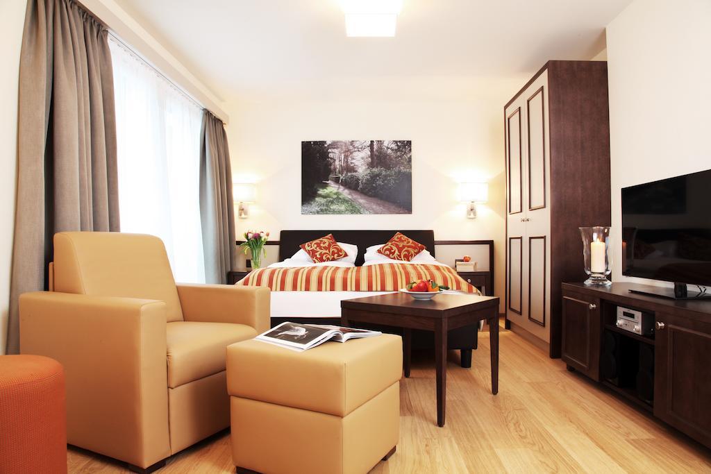 - Kieselgasse Aparthotel 3*