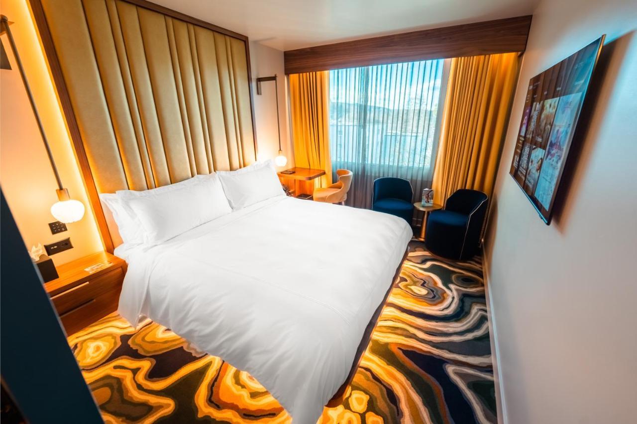 Hotel Superior East Wing By Five 4*