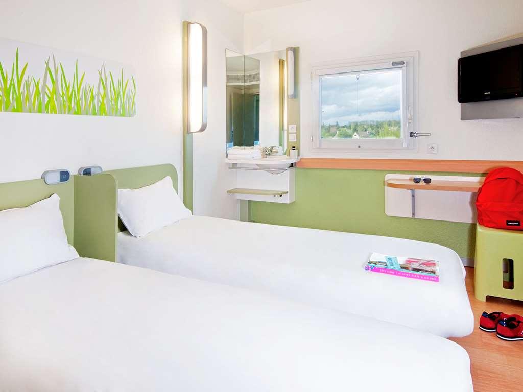 Hotel Ibis Budget West *
