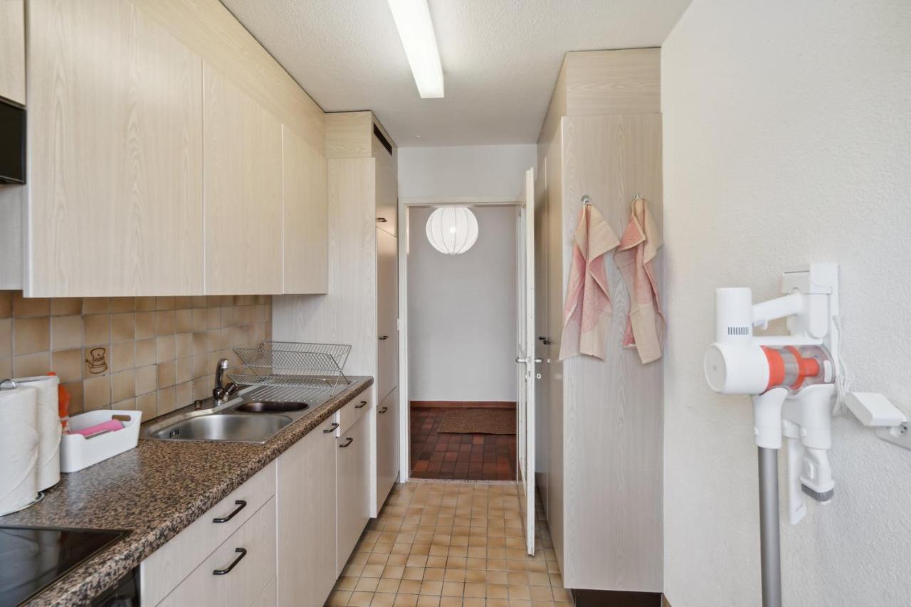 Affordable Comfort In Apartment *