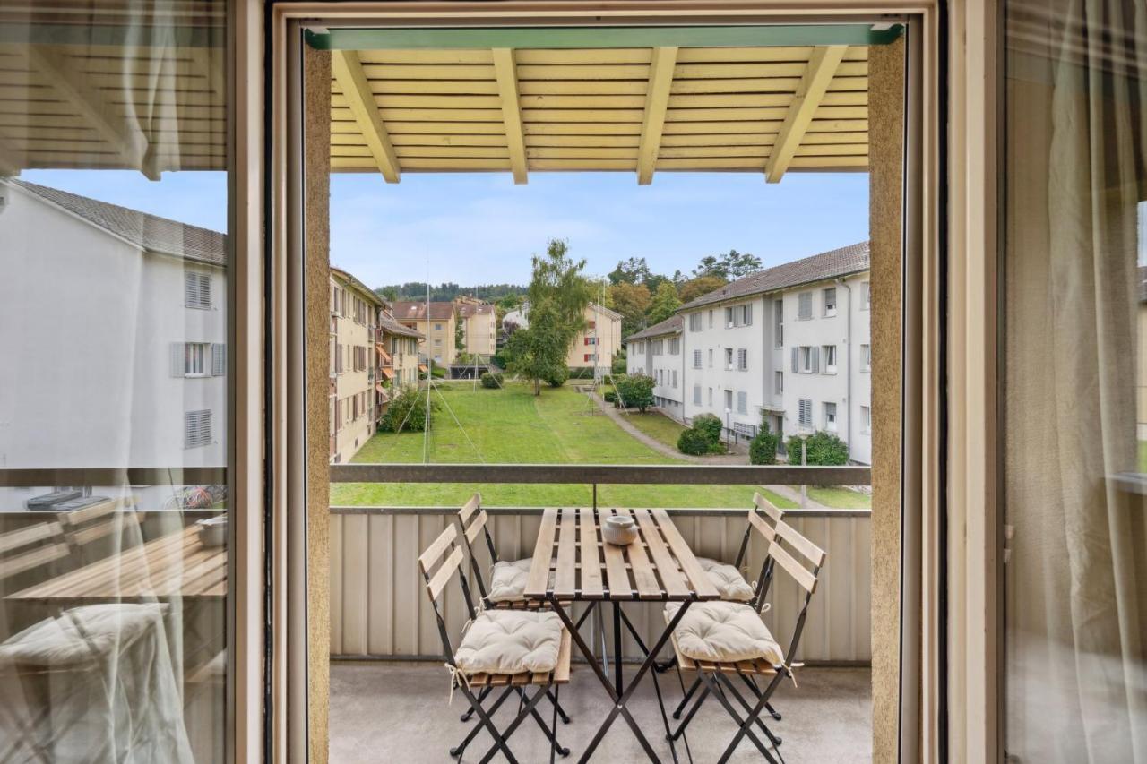 Affordable Comfort In Apartment *