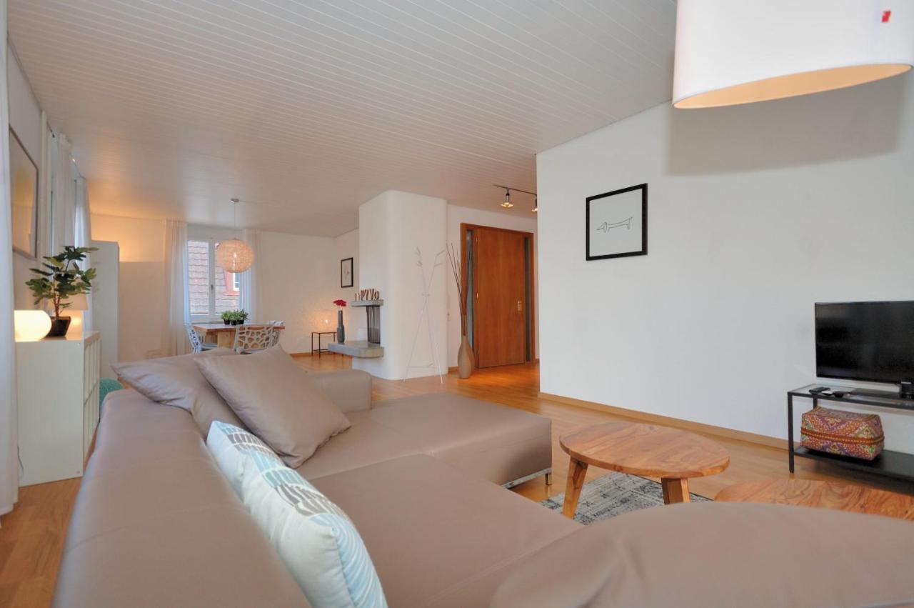 Apartment Amazing 2br Near - Lava
