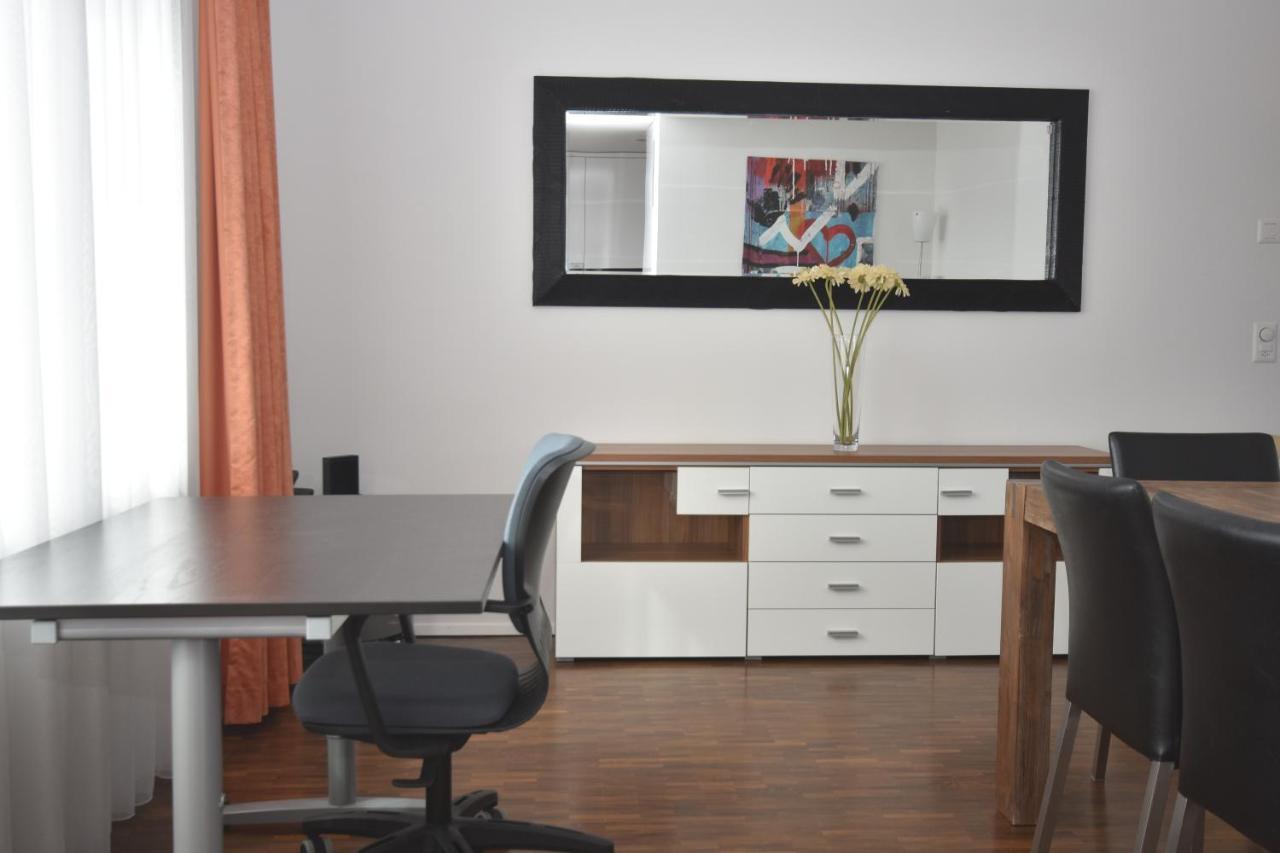 Apartamento Stylish 1br Near And Opera - Flower 52