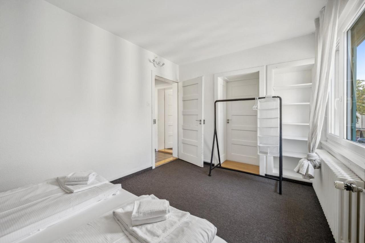 Comfortable In Oerlikon 20 Minutes Away From Airport Apartment Zürich