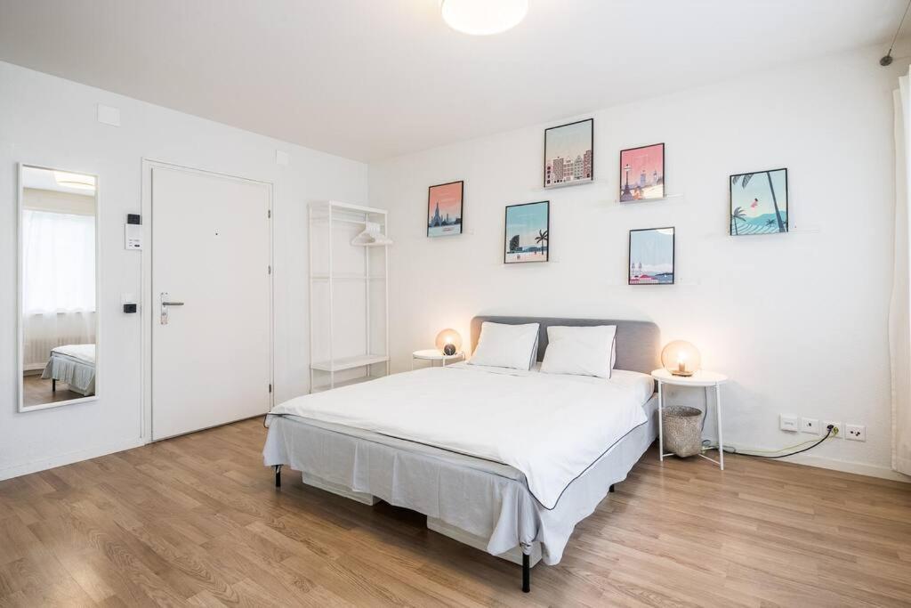 Bright & Studio Office & Netflix Apartment Zurich