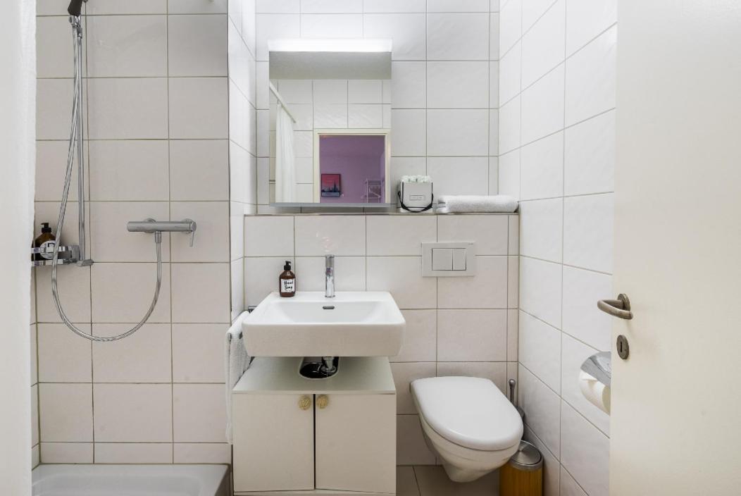 Bright & Studio Office & Netflix * Zurich