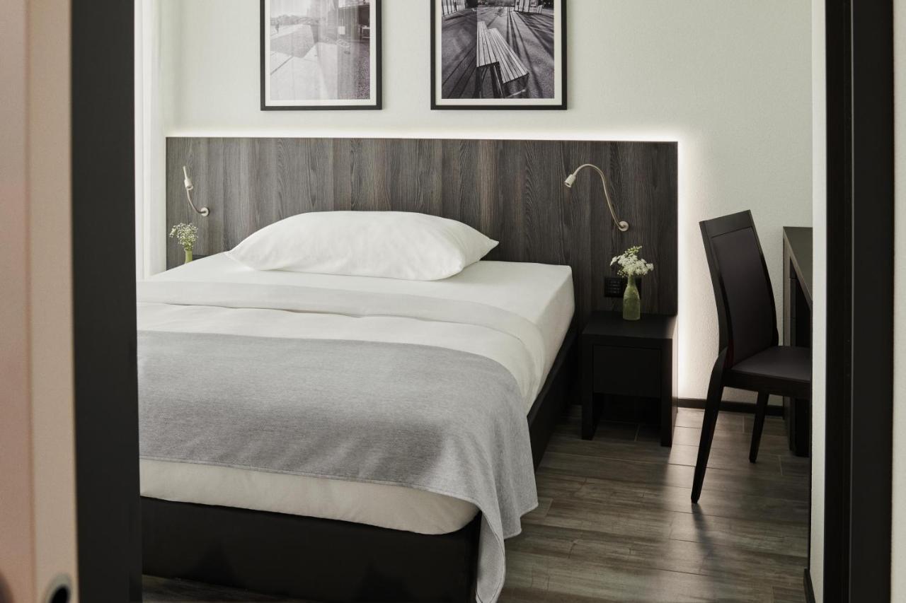 Three Point Apartment